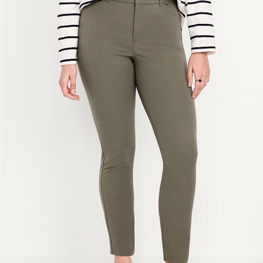 Old Navy Pixie Skinny High-Rise Pants Size 12 – Red / Black / Coral / Olive - Picture 7 of 9